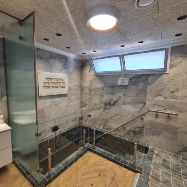 gallery picture